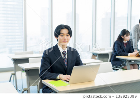 High school students taking classes High school students taking classes 138925399