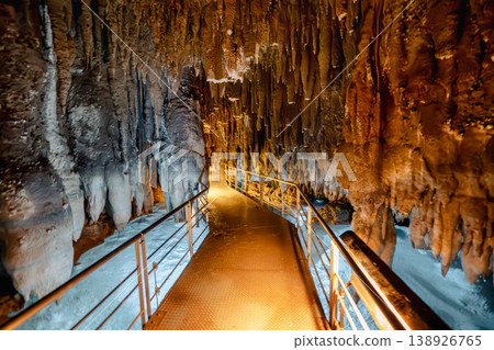 鐘乳石 玉泉洞 沖繩 沖繩世界文化王國 Stalactites Stalagmites 玉泉洞 鐘乳石 玉泉洞 沖繩 沖繩世界文化王國 Stalactites Stalagmites 玉泉洞 138926765