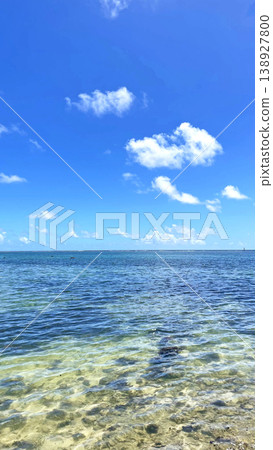 The beautiful emerald green sea and blue sky of Ishigaki Island, Okinawa The beautiful emerald green sea and blue sky of Ishigaki Island, Okinawa 138927800