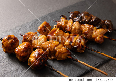 Delicious grilled chicken platter Delicious grilled chicken platter 138929522
