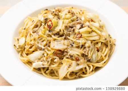 Delicious anchovy and cabbage pasta Delicious anchovy and cabbage pasta 138929880