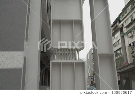 Earthquake resistance 138930617
