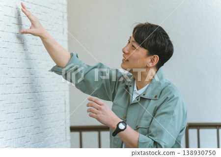 從事外牆施工的承包商 從事外牆施工的承包商 138930750