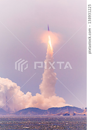 A dynamic ascent scene immediately after the launch of the H-III rocket. A dynamic ascent scene immediately after the launch of the H-III rocket. 138931225
