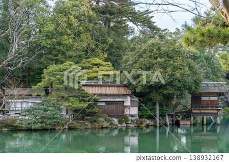 安靜的湖邊風景 安靜的湖邊風景 138932167
