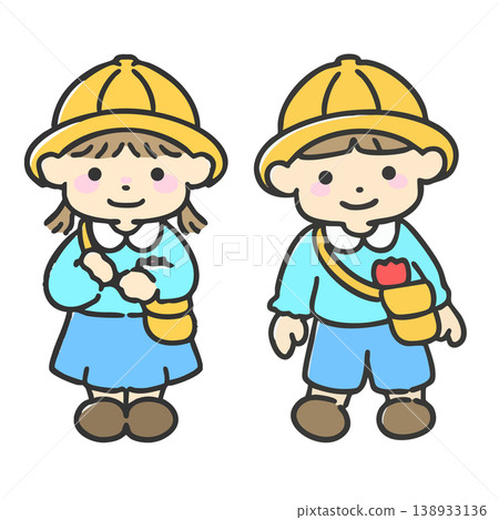 一幅插圖，畫中是一個男孩和一個女孩，都是幼兒園小朋友，穿著淺藍色罩衫。 138933136