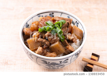 Sujikon Donburi 138933450