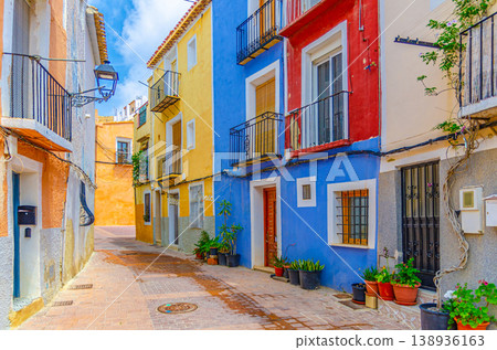 Villajoyosa old town square, narrow pedestrian street, street restaurants Villajoyosa old town square, narrow pedestrian street, street restaurants 138936163