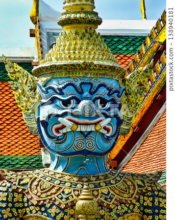 Thai Travel Landmark Wat Phra Kaeo, Temple of the Emerald Buddha Bangkok, Thailand, Asia Thai Travel Landmark Wat Phra Kaeo, Temple of the Emerald Buddha Bangkok, Thailand, Asia 138940181