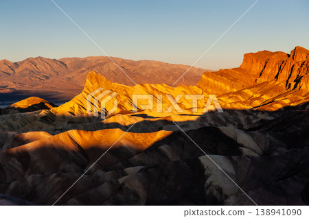 Sunrise at Zabriskie Point Sunrise at Zabriskie Point 138941090
