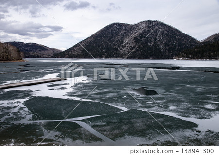 Lake Shikaribetsu in early spring 138941300