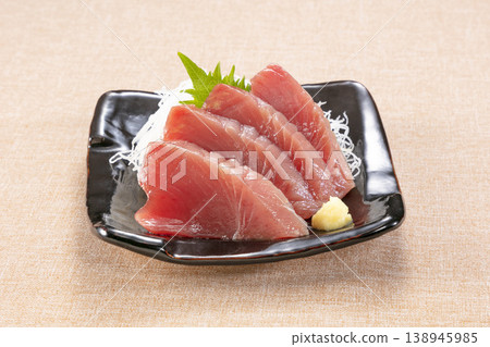 四片鰹魚刺身 138945985