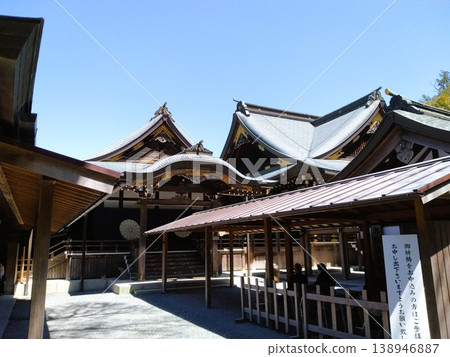 Spring Ise Shrine 138946887