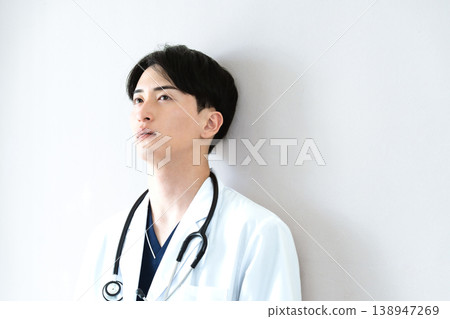 Suffering doctor Suffering doctor 138947269