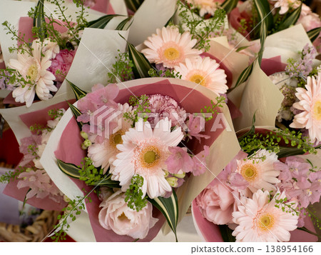 Bouquets lined up in a flower shop 138954166