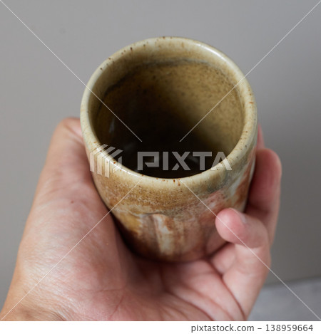 Close up ceramic coffee cup 138959664