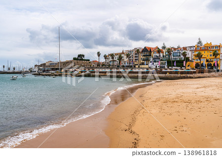 Sandy beach and colorful waterfront buildings in Cascais Portugal Sandy beach and colorful waterfront buildings in Cascais Portugal 138961818