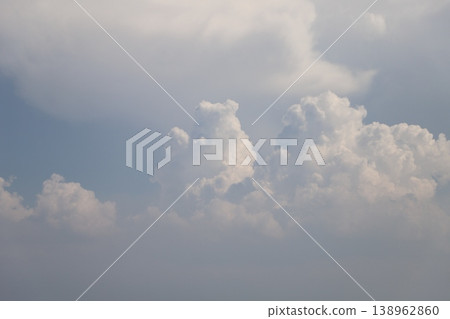 夏季積雨雲/正在形成的積雨雲 138962860