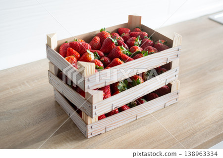 Fresh strawberries Fresh strawberries 138963334
