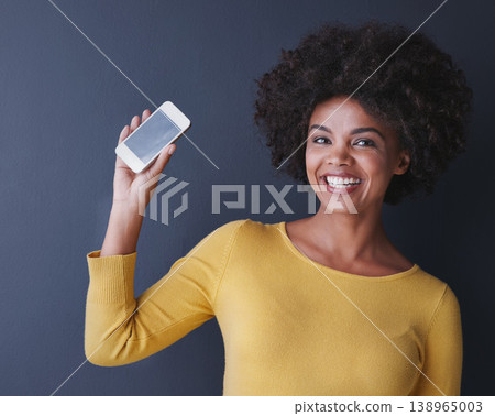 Phone, screen and happy portrait of black woman with social media, communication and mockup space. Cellphone, display and online chat, connection or advertising mobile app promotion with technology Phone, screen and happy portrait of black woman with social media, communication and mockup space. Cellphone, display and online chat, connection or advertising mobile app promotion with technology 138965003
