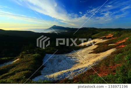 Mount Iwate floating in a sea of clouds Mount Iwate floating in a sea of clouds 138971196