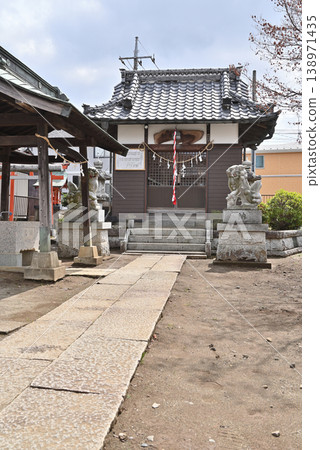 A walk around Iwatsuki: Iwatsuki Sumiyoshi Shrine A walk around Iwatsuki: Iwatsuki Sumiyoshi Shrine 138971435