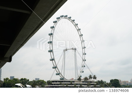 Singapore Flyer Observation Wheel Overcast Day Cityscape Singapore Flyer Observation Wheel Overcast Day Cityscape 138974606