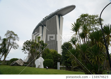 Singapore Marina Bay Sands Architecture and Gardens 138974623