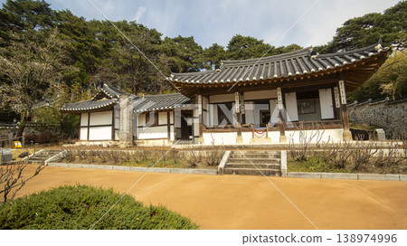 Gangneung Ojukheon 138974996