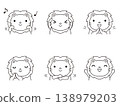 一組描繪獅子們用爪子玩耍的線畫。 138979203