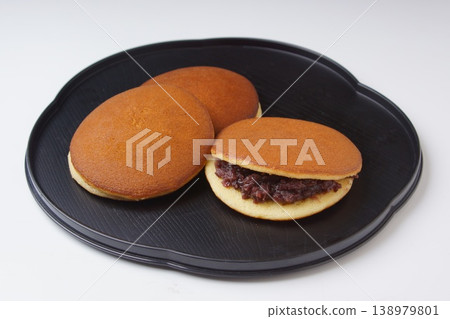Delicious Dorayaki Delicious Dorayaki 138979801