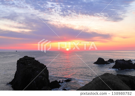 Sunrise at Kiritappu Cape, Hokkaido, April Sunrise at Kiritappu Cape, Hokkaido, April 138980782