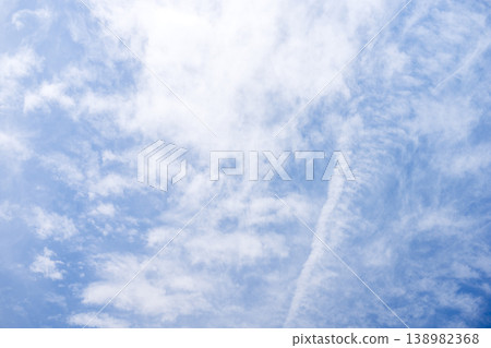 Spring sky, blue sky, sunny, spring, April, image Spring sky, blue sky, sunny, spring, April, image 138982368