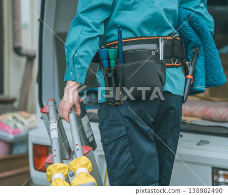 Electrical worker Electrical worker 138982490
