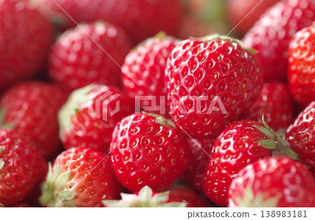 Strawberry for jam Strawberry for jam 138983181