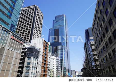 清晨從昭和街望去的日本橋塔 清晨從昭和街望去的日本橋塔 138983593
