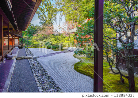 Kennin-ji Temple, Hojo North Garden Kennin-ji Temple, Hojo North Garden 138984325