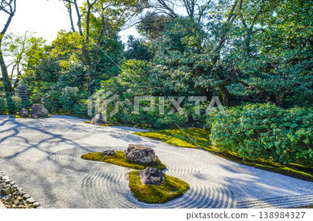 Kennin-ji Temple, Hojo West Garden Kennin-ji Temple, Hojo West Garden 138984327
