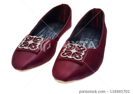 Women's sandals isolated on white background 138985702