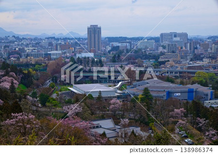 從仙台城遺址眺望城市天際線 從仙台城遺址眺望城市天際線 138986374