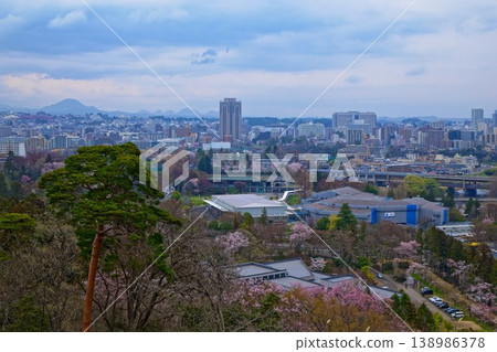 從仙台城遺址眺望城市天際線 從仙台城遺址眺望城市天際線 138986378