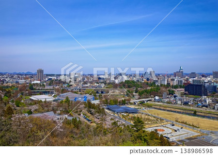 View of the city skyline from the ruins of Sendai Castle 138986598