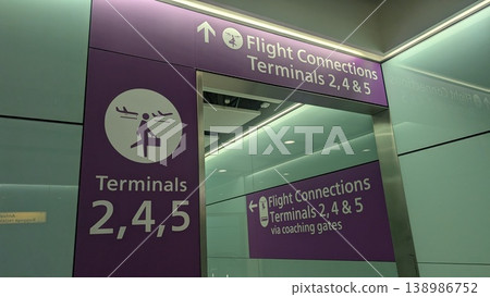 希斯路機場2號、4號和5號航廈的轉乘訊息 希斯路機場2號、4號和5號航廈的轉乘訊息 138986752