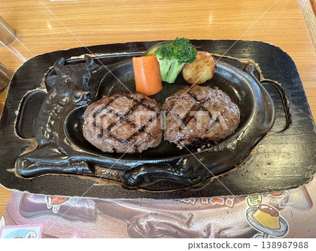 Sawayaka Genkotsu Hamburg Steak at Gotemba store in Shizuoka Prefecture Sawayaka Genkotsu Hamburg Steak at Gotemba store in Shizuoka Prefecture 138987988