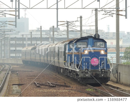 Twilight Express at Kotoni Twilight Express at Kotoni 138988477