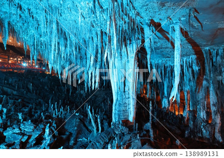 Fa Suam Cave, a large cave located in Os. Fa Suam Cave, a large cave located in Os. 138989131