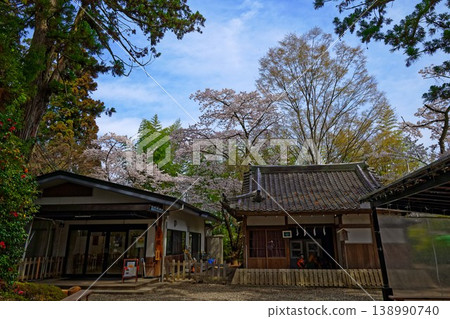 Osaki Hachimangu Shrine: Rest area and stable for sacred horses Osaki Hachimangu Shrine: Rest area and stable for sacred horses 138990740