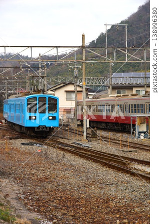 Scenery of the Ohmi Railway: Hikone Station (Moha 800 series) Scenery of the Ohmi Railway: Hikone Station (Moha 800 series) 138996380