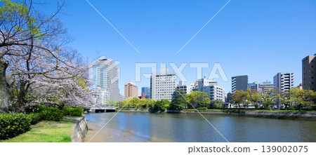 Motoyasu River in Otemachi, Naka Ward, Hiroshima City <April 2026> Motoyasu River in Otemachi, Naka Ward, Hiroshima City <April 2026> 139002075