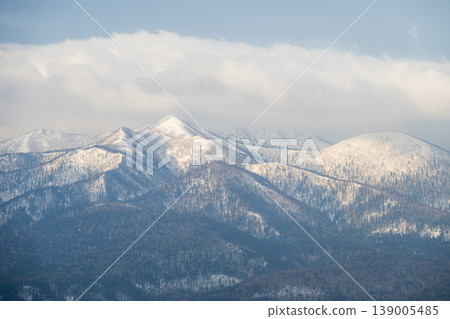 Snow-covered mountains viewed from Mikuni Pass Snow-covered mountains viewed from Mikuni Pass 139005485